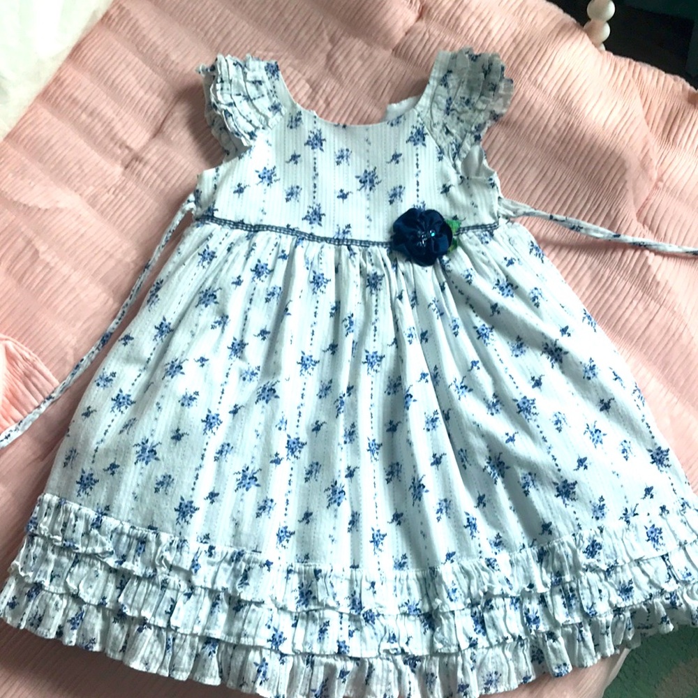 Ruffled flower toddler dress.